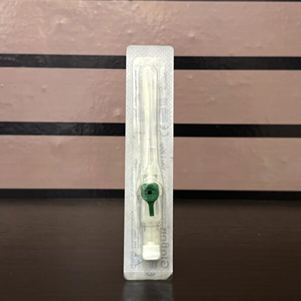 cannula green