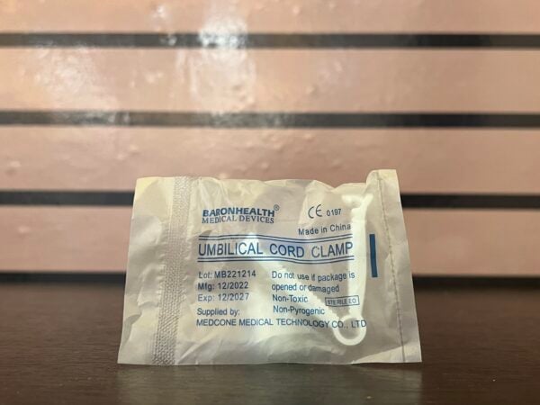 umbilical cord clamp